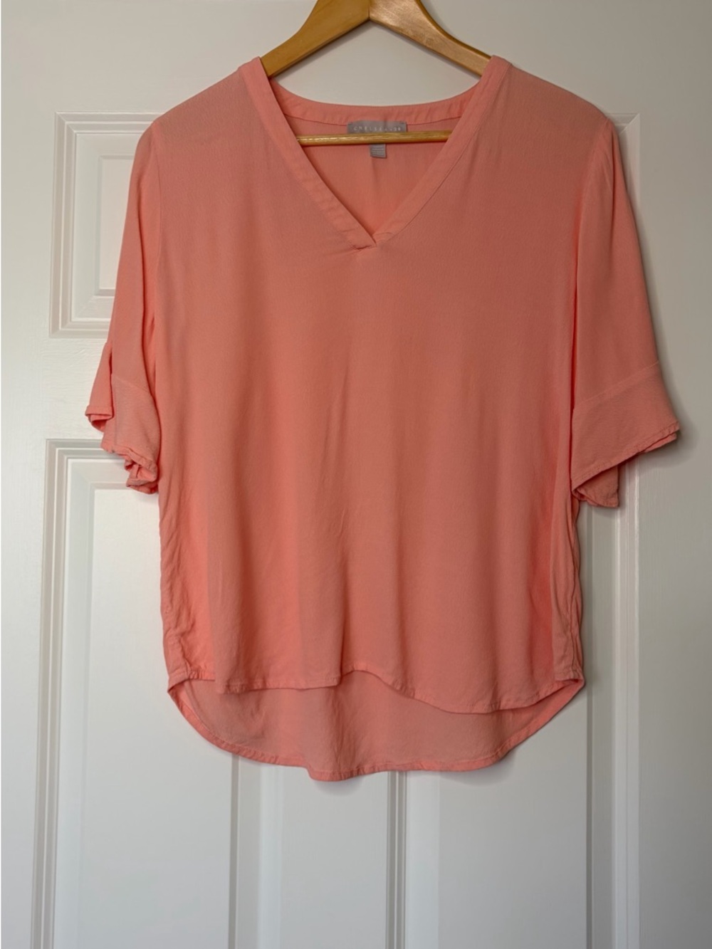 Chelsea 28 Light Coral V-Neck Short Sleeve Womens Blouse Size M
